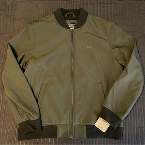 Levi’s Bomber Jacket Size Large NWT in Green and Black